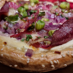 Breznpizza Salami-BBQ